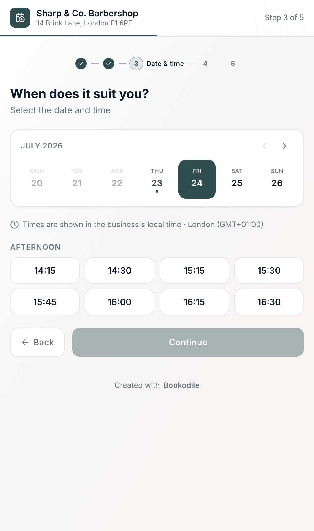 Date and time selection on a phone